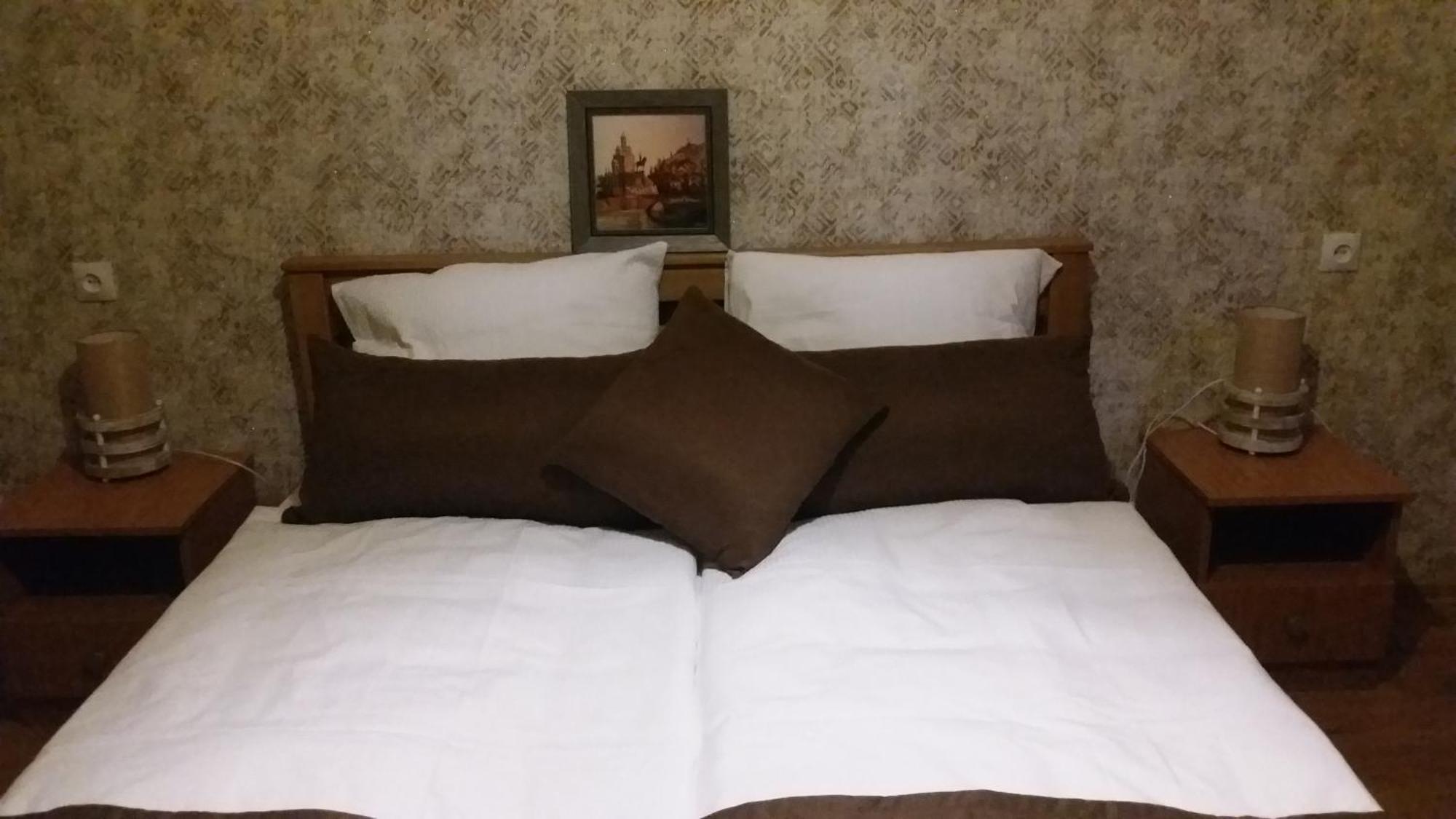 Guest House Sandro Stepantsminda Quarto foto