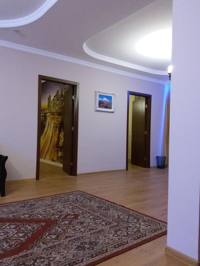 Guest House Sandro Stepantsminda Exterior foto