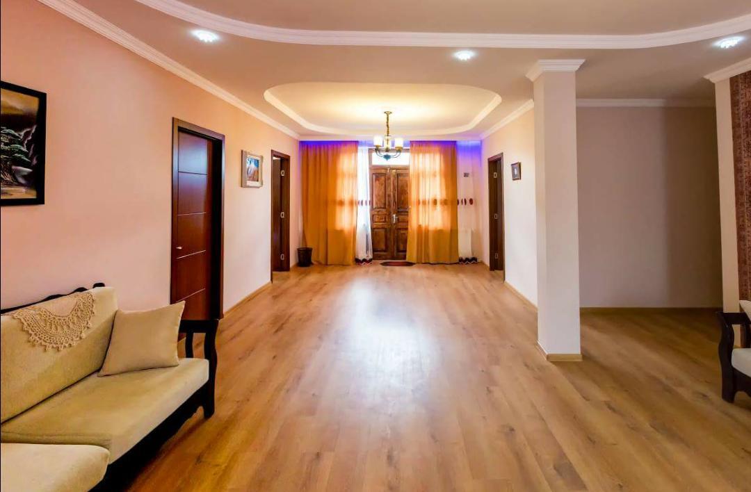 Guest House Sandro Stepantsminda Exterior foto