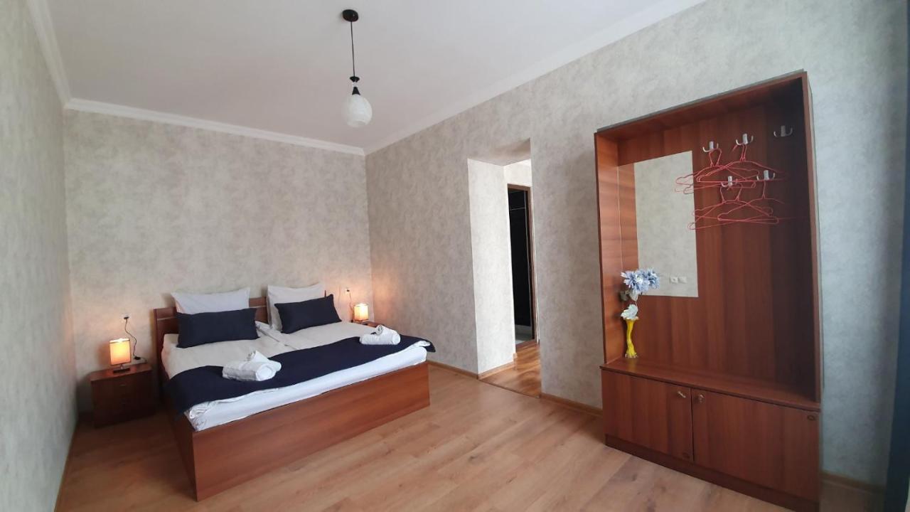 Guest House Sandro Stepantsminda Exterior foto