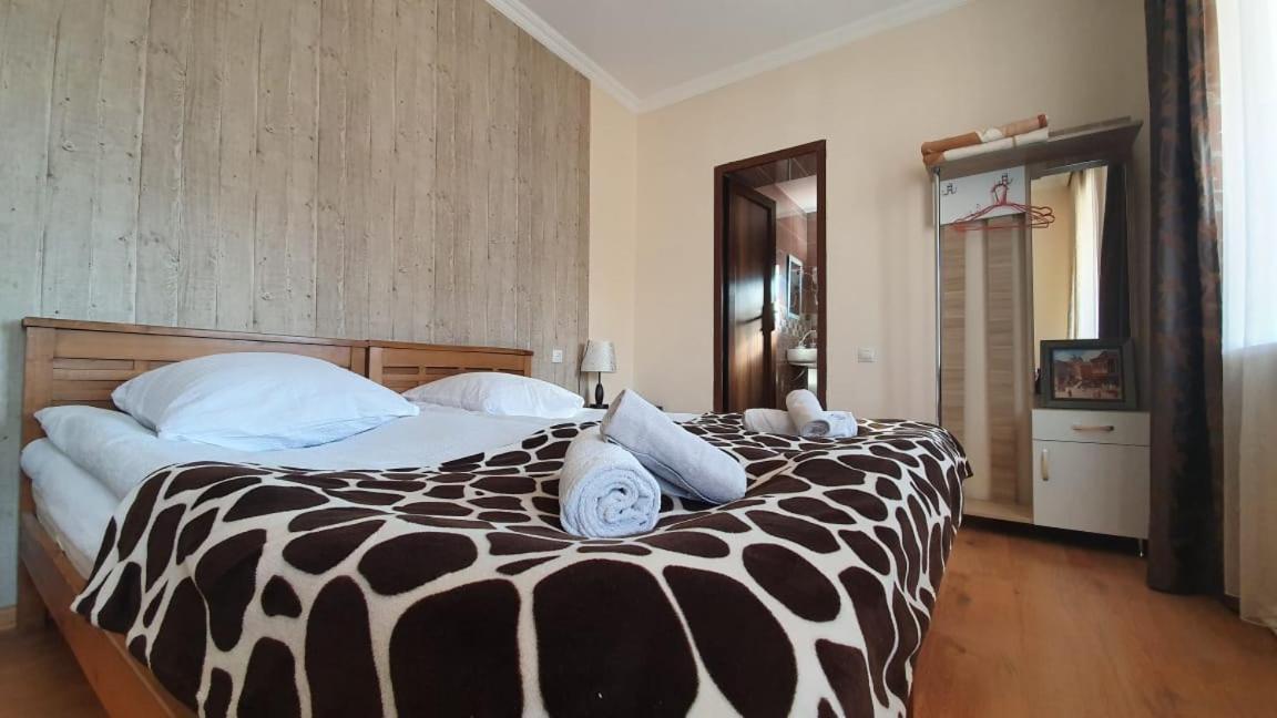 Guest House Sandro Stepantsminda Exterior foto