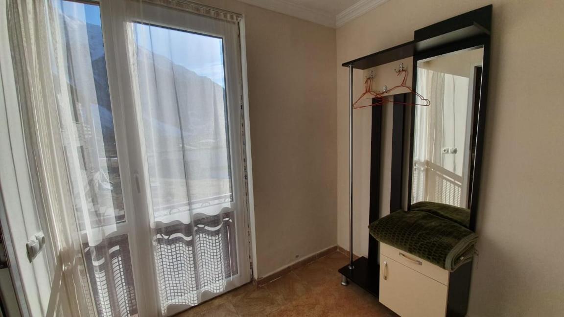 Guest House Sandro Stepantsminda Exterior foto